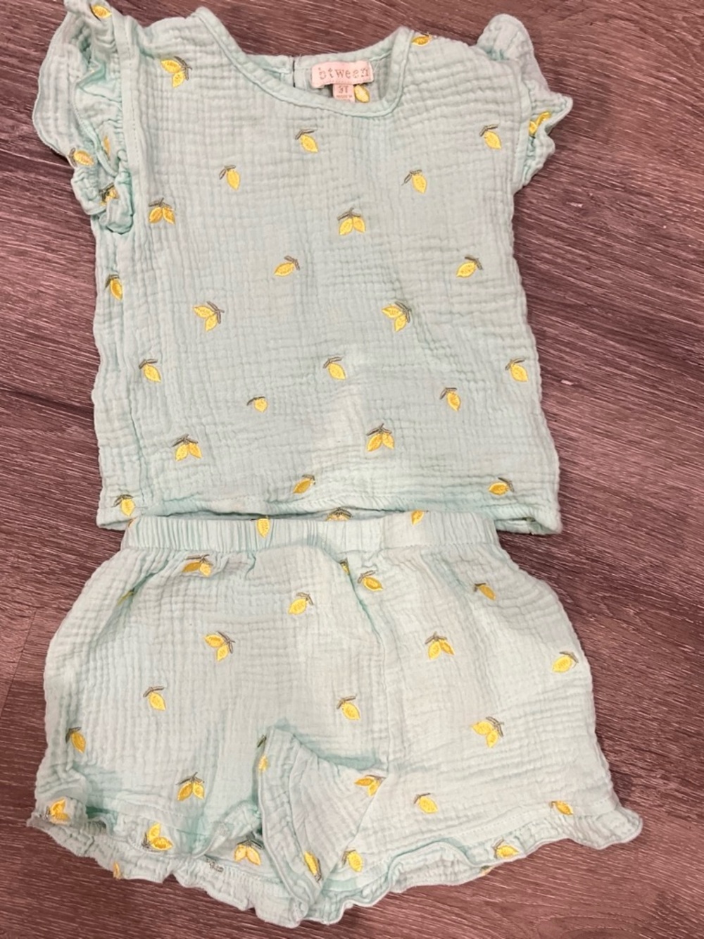 btween Light Mint Knit Shorts Set with Yellow Lemon Motif